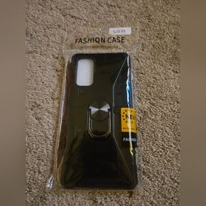 NWT Stylish Black Case For Samsung Galaxy S20 FE.